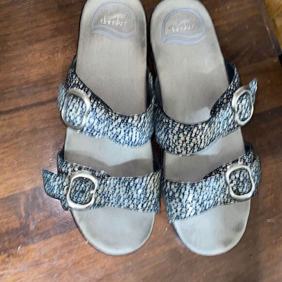 Dansko strappy slip on clog sandals size 37 - Picture 2 of 8